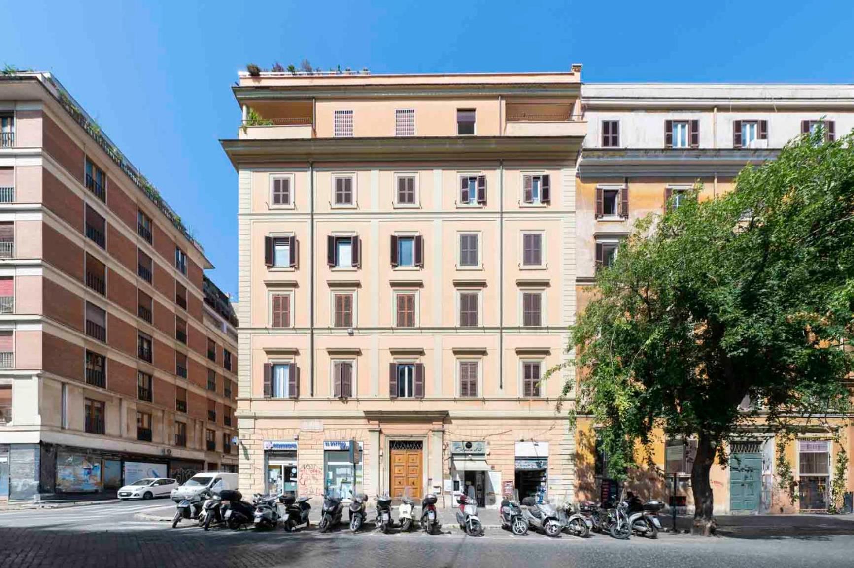 Celeste Suites Vittorio Emanuele Ρώμη Εξωτερικό φωτογραφία